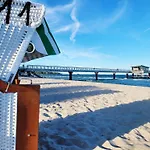 Charmantes Und Ruhiges - Strandnah Und Ideal Fuer Grosse Gruppen - Mit Fahrradunterstellplatz Und Parkplatz Dom wakacyjny Scharbeutz