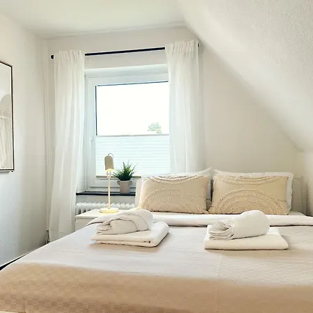 Holiday home Charmantes Und Ruhiges - Strandnah Und Ideal Fuer Grosse Gruppen - Mit Fahrradunterstellplatz Und Parkplatz *