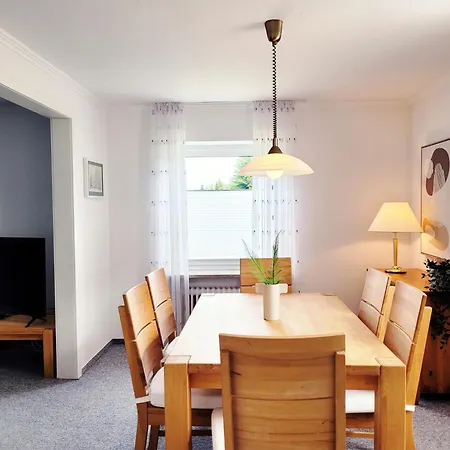 Charmantes Und Ruhiges - Strandnah Und Ideal Fuer Grosse Gruppen - Mit Fahrradunterstellplatz Und Parkplatz Dom wakacyjny